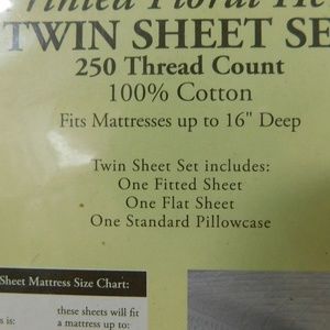 Home Trends Bedding Printed Floral Hem Twin Sheet Set 25 Thread Count Poshmark